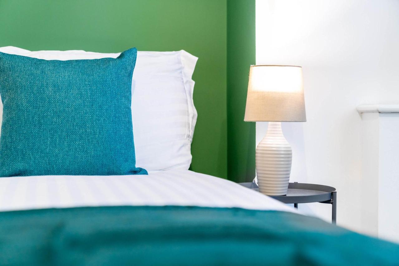 Beautiful Birmingham Central Spacious Apartment-Free Parking, Wifi, Contractors, Hs2, Bullring, Birmingham City Fc ภายนอก รูปภาพ